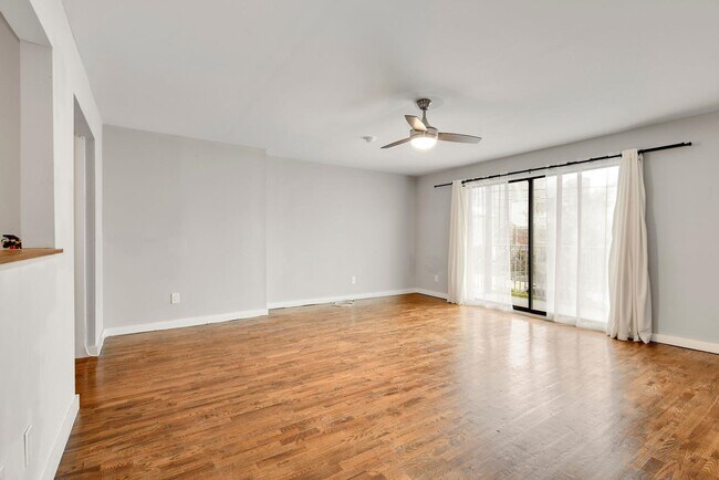 Foto del edificio - 17 Zabriskie Ave