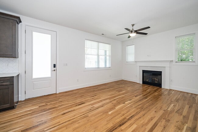 Foto del edificio - 3814 Kelford St
