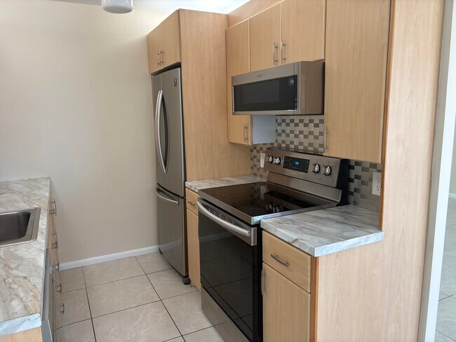 Foto del edificio - 3038 Exeter C