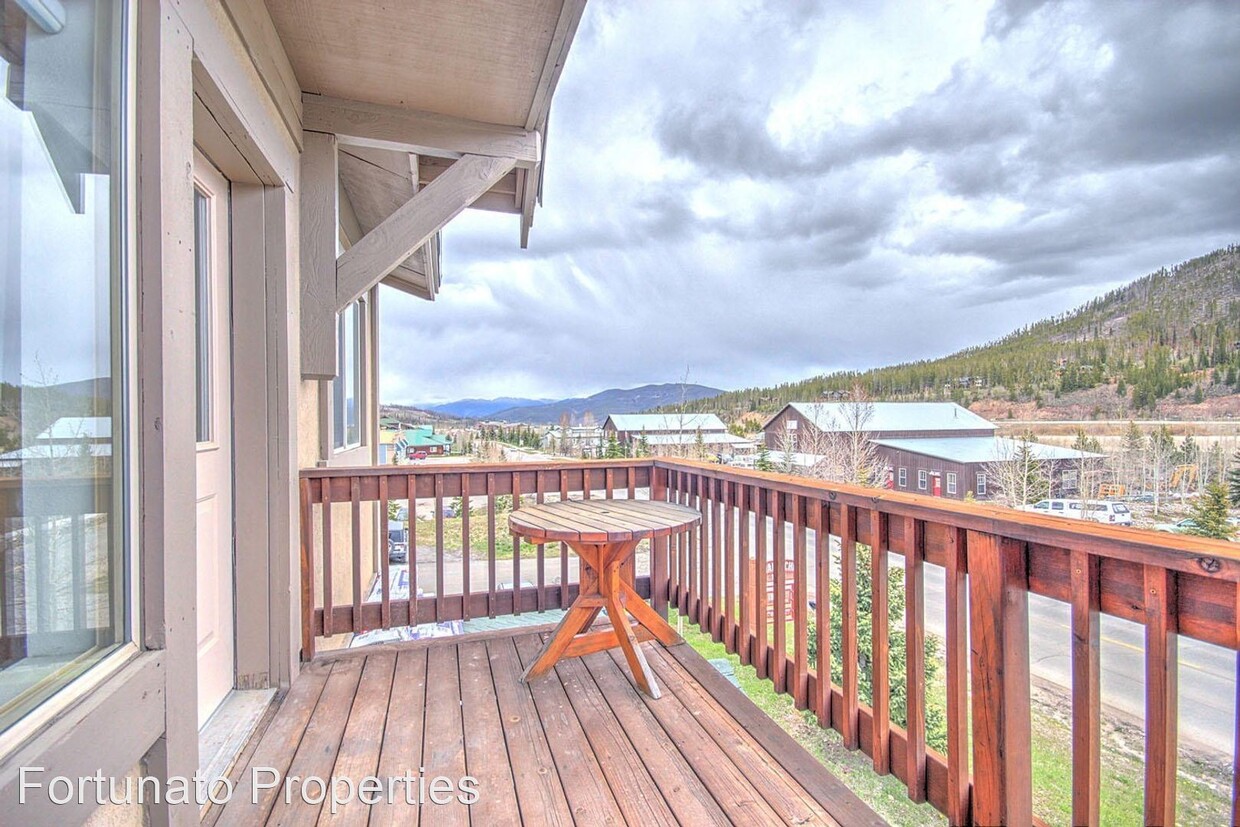 Foto principal - 2 br, 2 bath House - 1745 Airport Rd Unit F