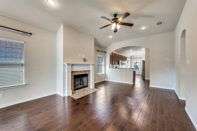 Foto del edificio - 3805 Weatherstone Dr