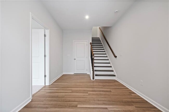 Foto del edificio - 2320 Whistler Wy NE