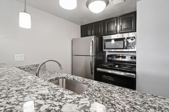 Building Photo - Everton @ Bellmar