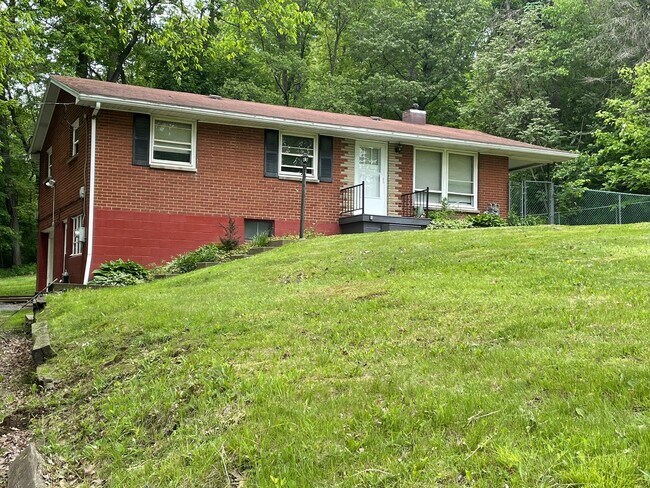 Foto del edificio - 3 Bedroom 2 Bath Ranch Home