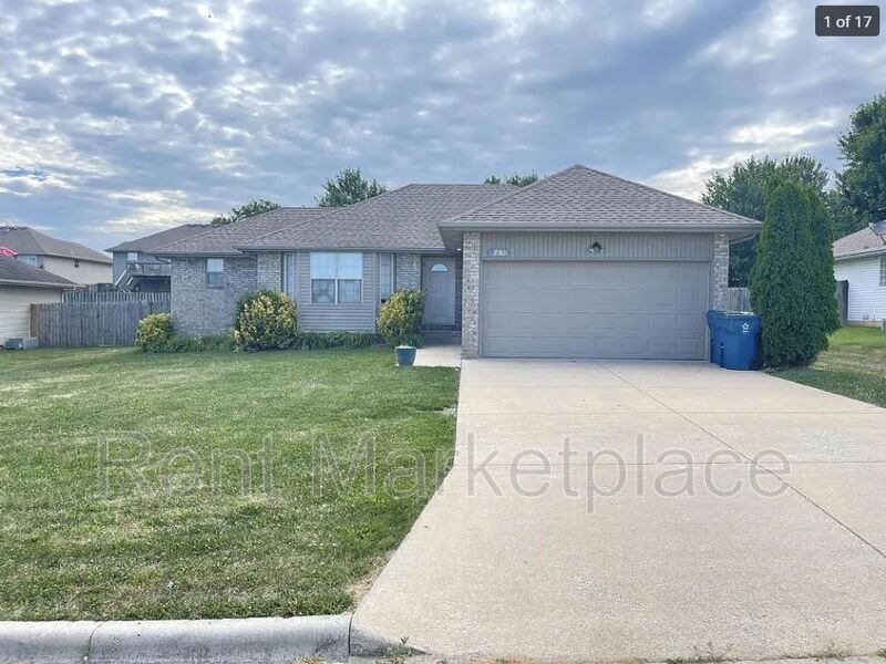 3705 N 29th St, Ozark, MO 65721 House Rental in Ozark, MO