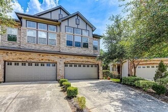 Building Photo - 7 Aventura Pl