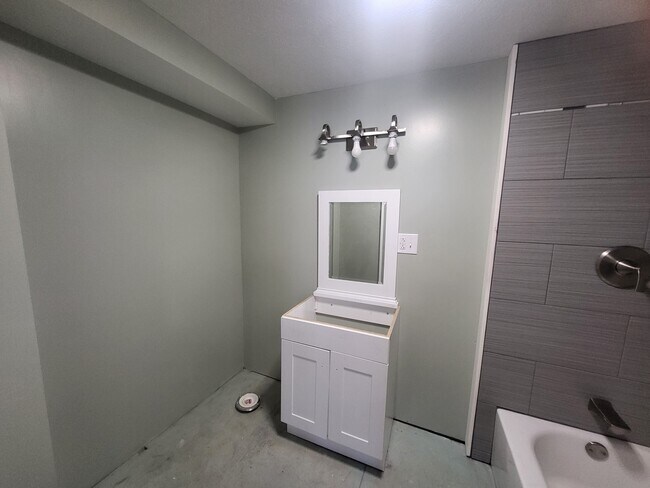 Foto del edificio - 412 Depot St