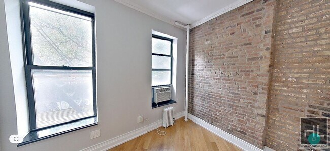 Foto del edificio - East 10th Street