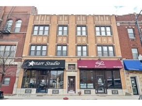 Building Photo - 735 S Western Ave