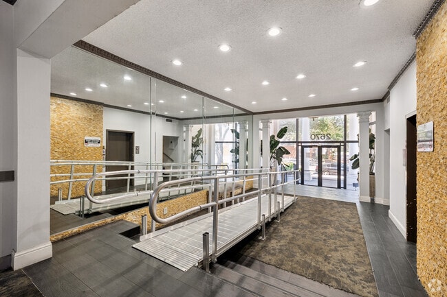 Lobby Photo - Heritage Lofts