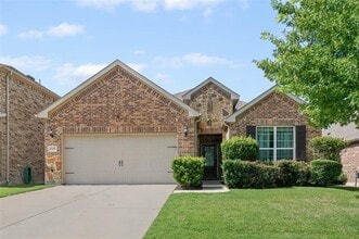 Building Photo - 1508 Westborough Dr