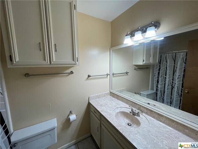 Foto del edificio - 27 Northshire St