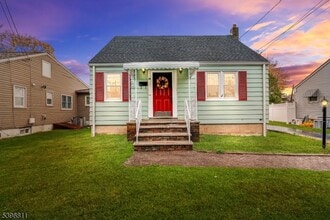 Building Photo - 26 Glaser Ave