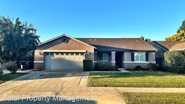Foto del edificio - 3 br, 2 bath House - 2216 E. Arlen Ave.