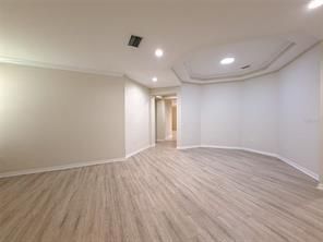 Building Photo - 12947 Runswick Ave