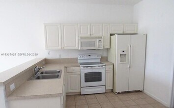 Building Photo - 1114 Lucaya Dr