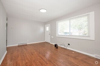 Building Photo - 4905 Donovan Dr