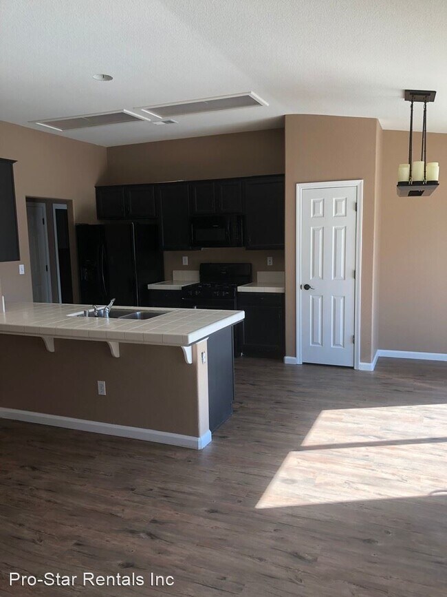 Building Photo - 4 br, 2 bath House - 1883 Berkshire