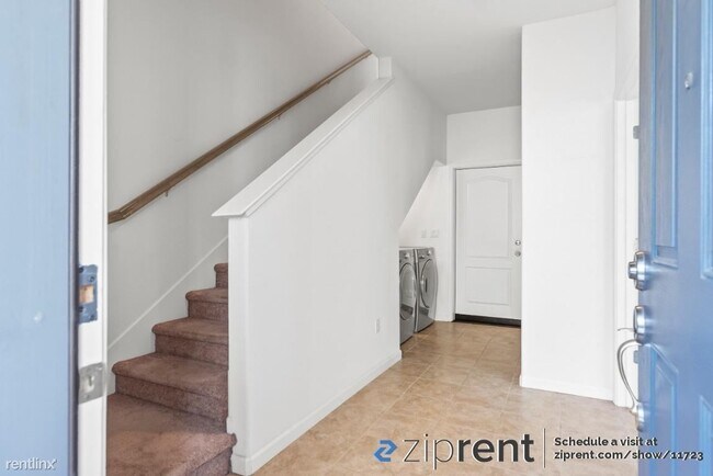 Foto del edificio - 3 br, 3 bath Townhome - 131 Sapphire Lane,...