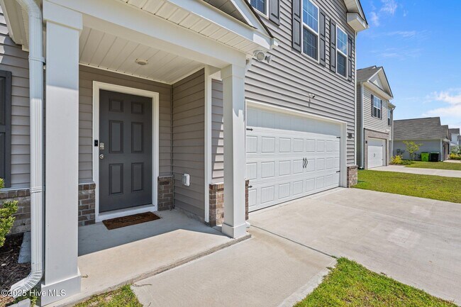 Building Photo - 4017 Madeline Farm Blvd