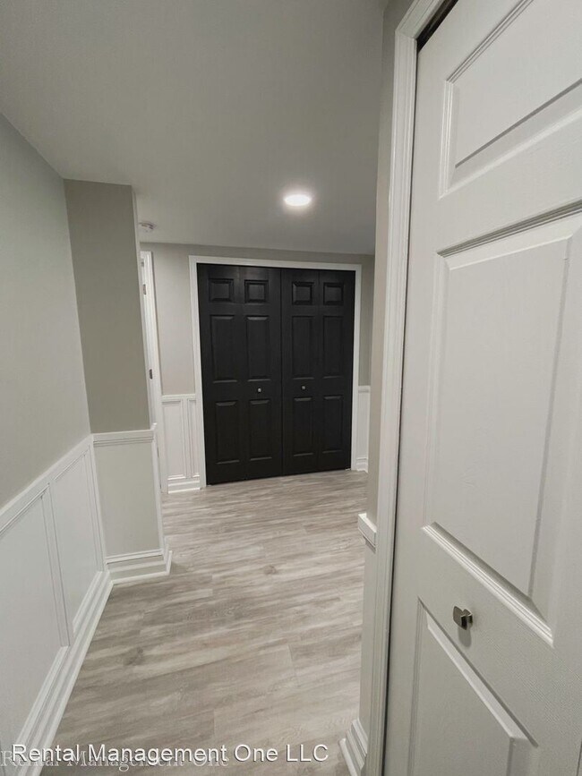 Building Photo - 2 br, 2 bath House - 4958 Oak Hill Drive