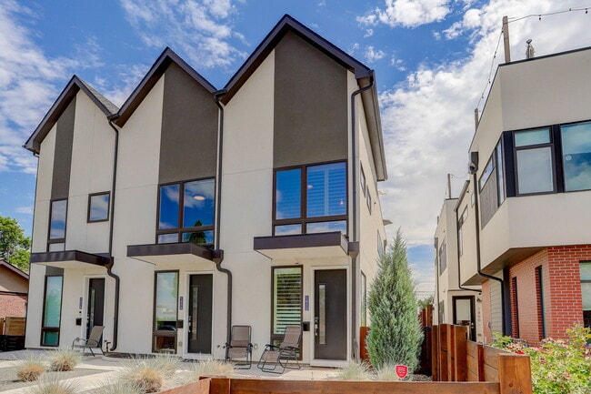 Photo - 1452 Xavier St Townhome