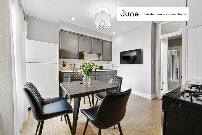 Building Photo - Room in Shared 4 bed/2 bath home