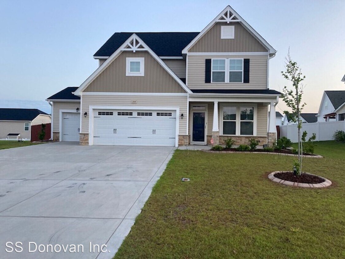 Primary Photo - 4 br, 2.5 bath House - 144 Haynes Church Rd