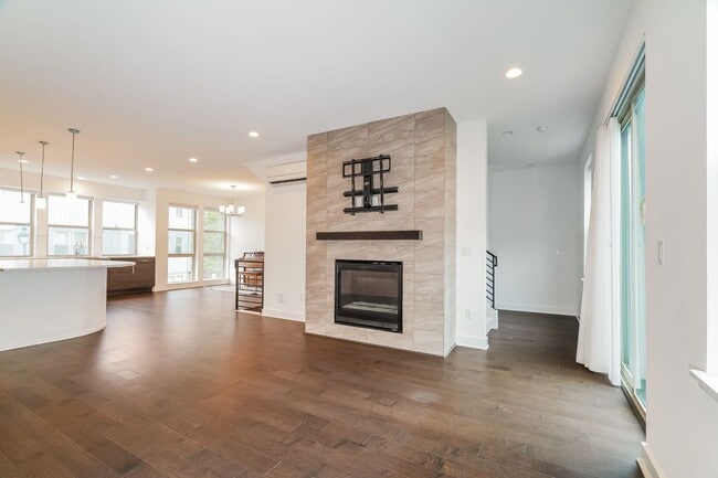 Building Photo - 13665 SE 67th Pl.