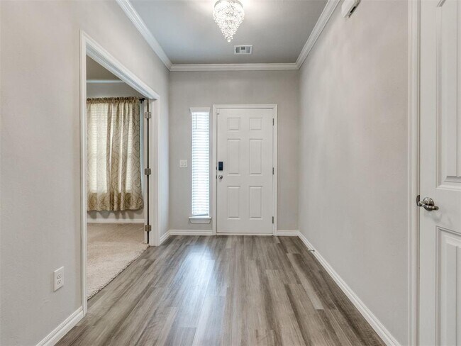 Building Photo - 14805 Gravity Falls Ln