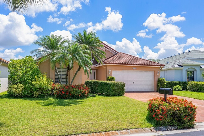 Building Photo - 2722 Linkside Dr