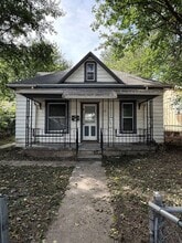 Building Photo - 1118 N Jefferson St