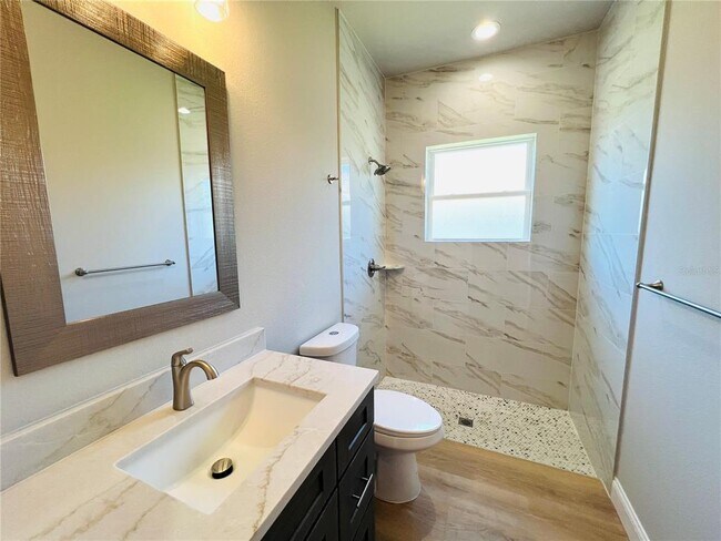 Foto del edificio - 25 Fircrest Ln