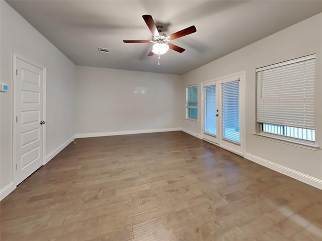 Foto del edificio - 4417 Benton Ln