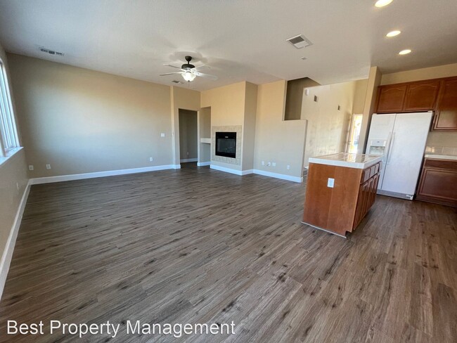 Building Photo - 4 br, 3 bath House - 10 Leila Ct