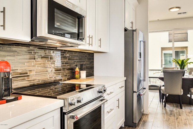 Foto del edificio - 3214 N 70th St