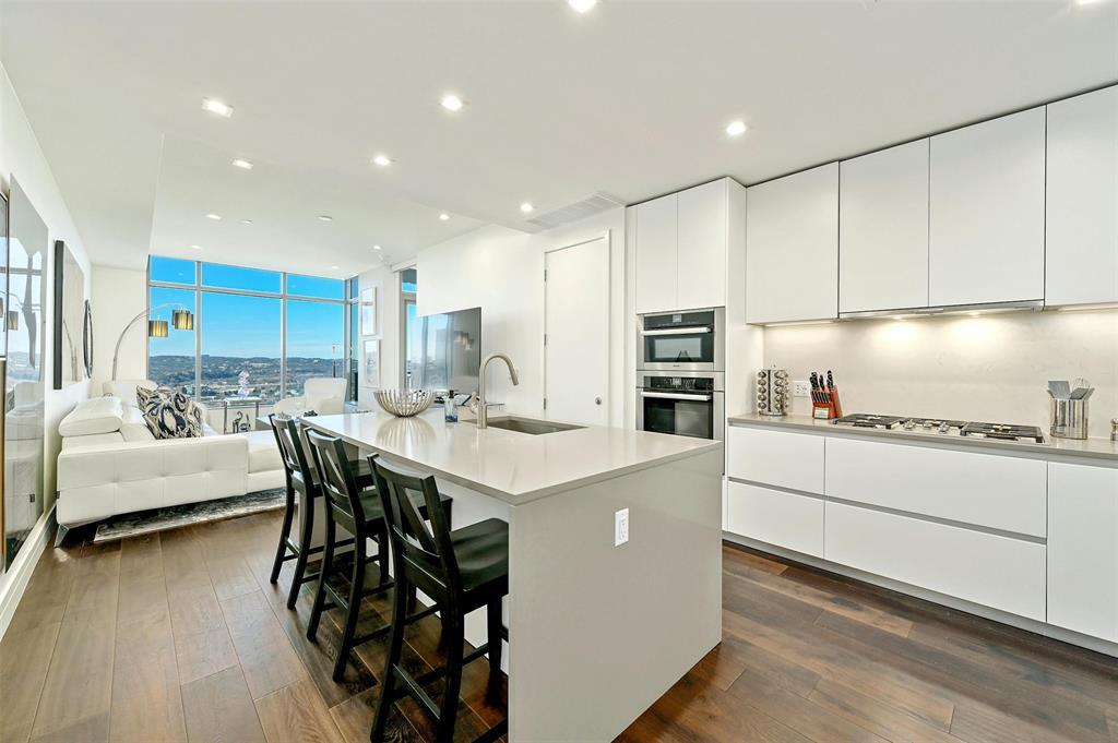 Foto principal - 501 West Ave