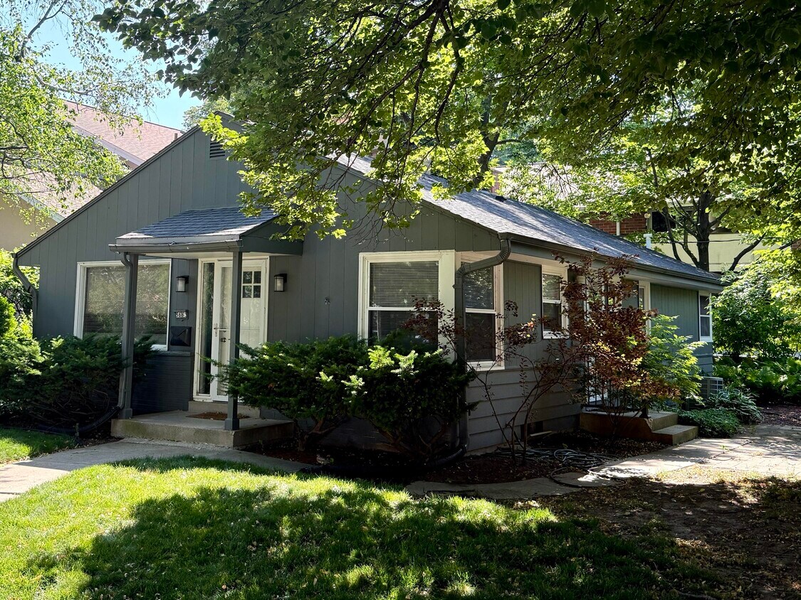 Foto principal - 5663 N Consaul Pl