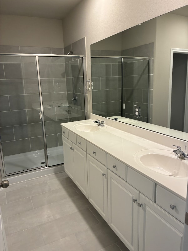 Foto del edificio - 5822 Roebuck Bay Dr