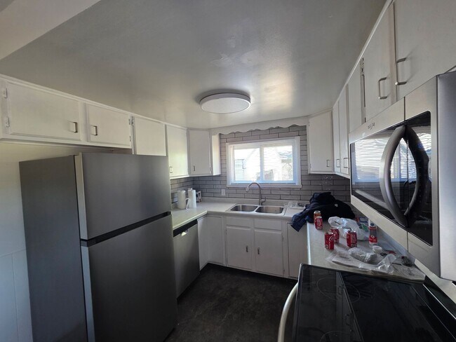 Foto del edificio - 940 W Weiland Ave