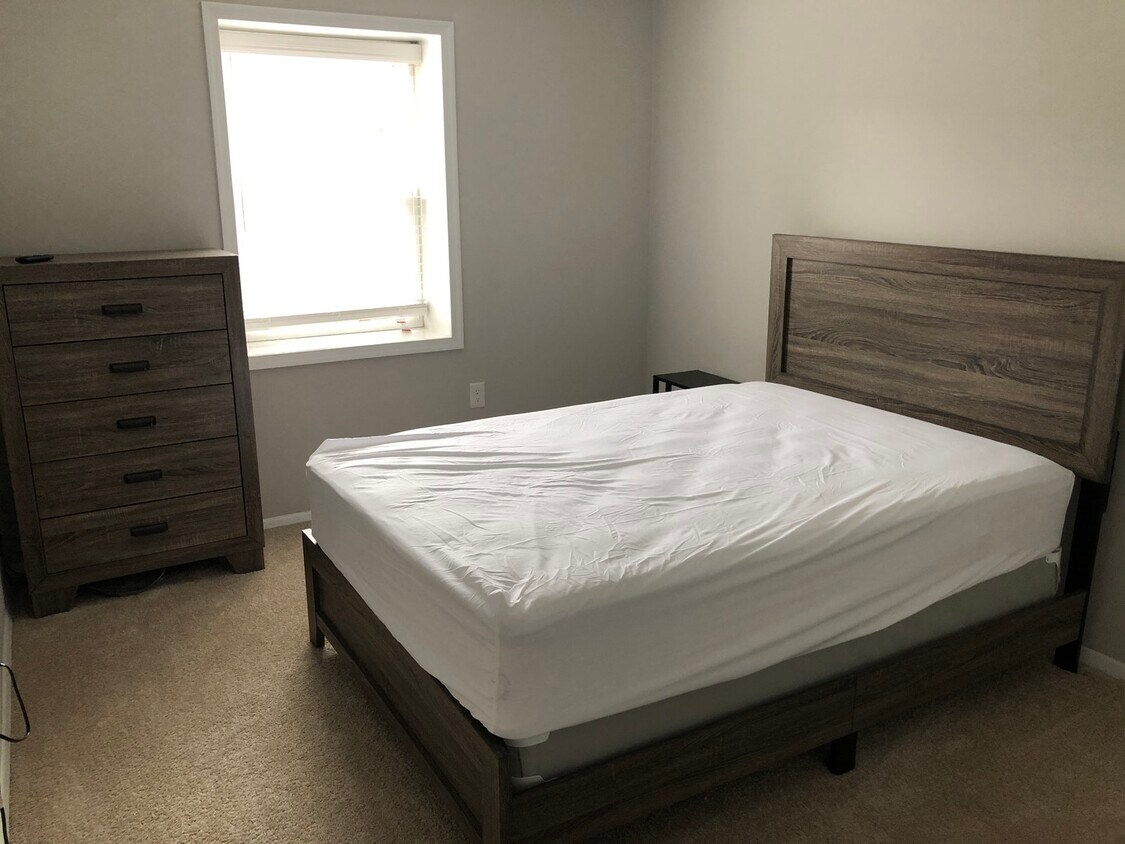 7267 Cross St Unit 2, Forestville, MD 20747 Condo for Rent in