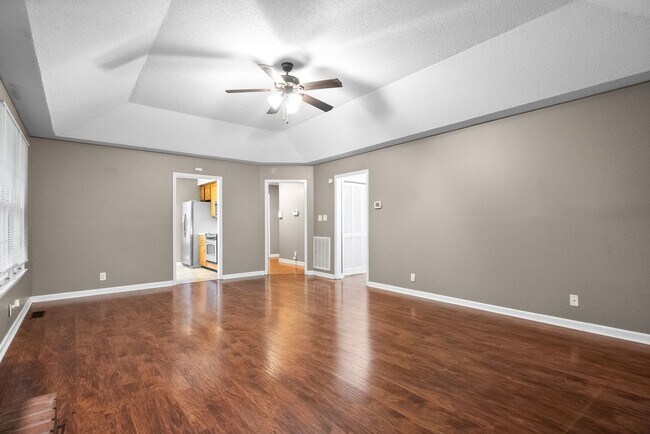 Foto del edificio - 735 Cayce Dr