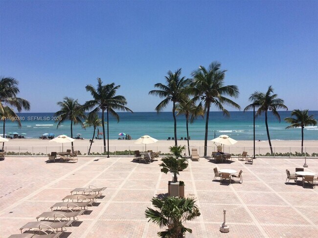 Foto del edificio - 2201 S Ocean Dr