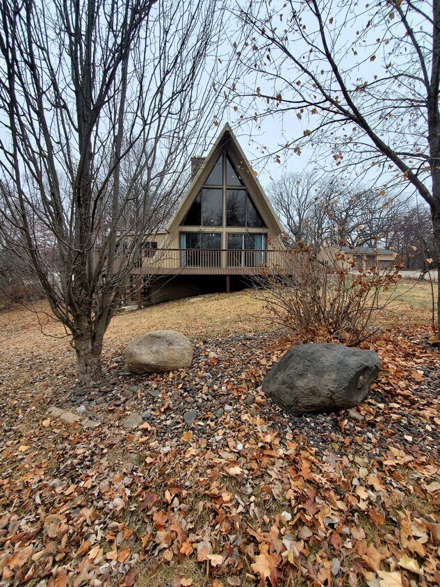 Foto principal - 8350 Lofton Ave N