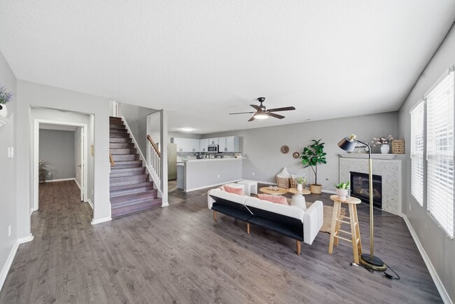 Foto del edificio - 14422 Leafy Tree Dr