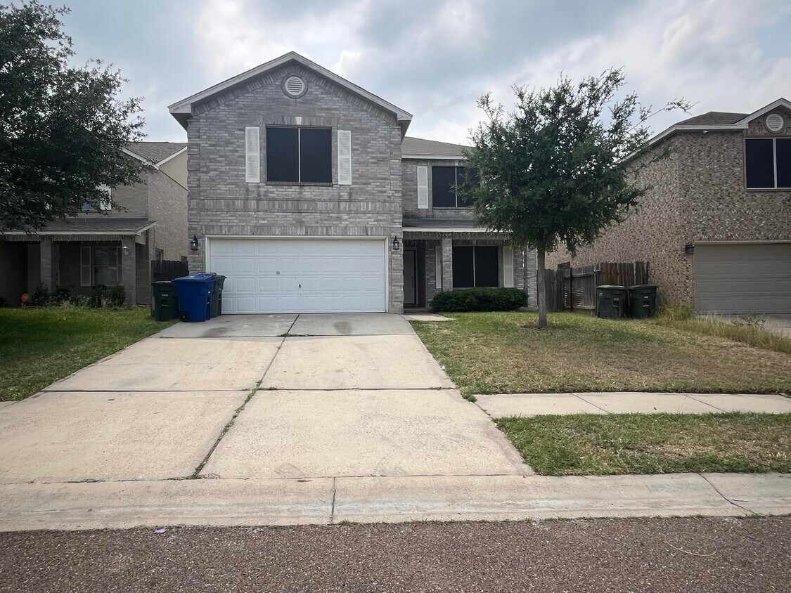 612 Pinos Cir, Laredo, TX 78043 House Rental in Laredo, TX