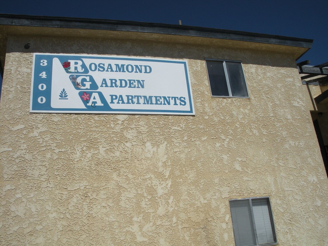 3400 15th St W, Rosamond, CA 93560 Apartments in Rosamond, CA