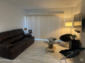 Building Photo - 963 Sonesta Ave NE