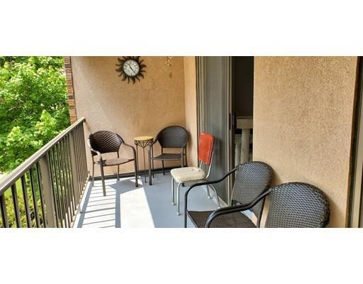 Foto del edificio - 11 Ledgewood Way