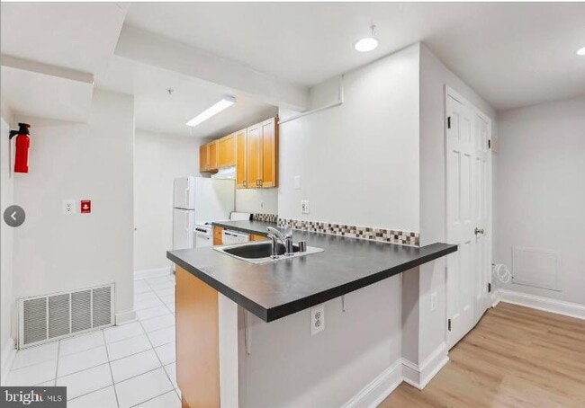 Foto del edificio - 2303 17th St NW